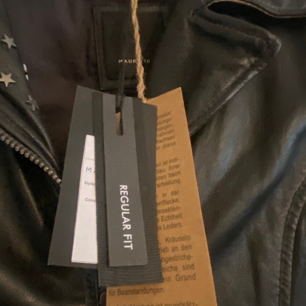 leather jacket - Picture 3 of 4